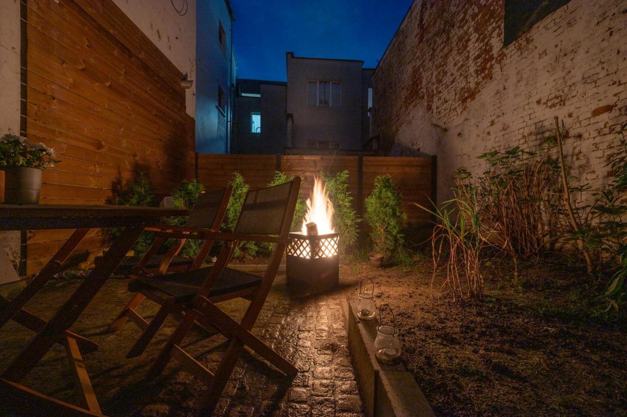 Garden Suite In City Center Antwerpen Bagian luar foto